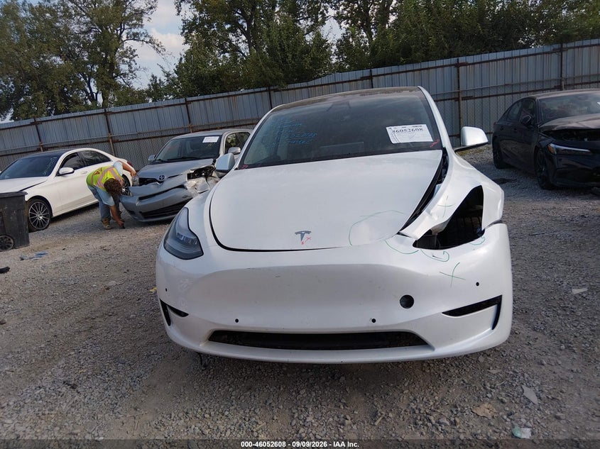 TESLA MODEL Y 2021 VIN 5YJYGDEE7MF074467