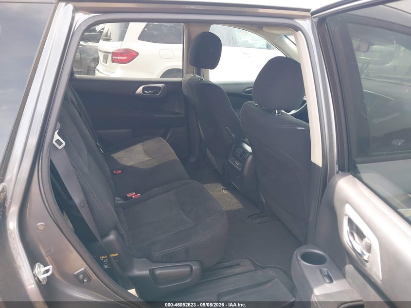 2015 NISSAN PATHFINDER auction photo 8
