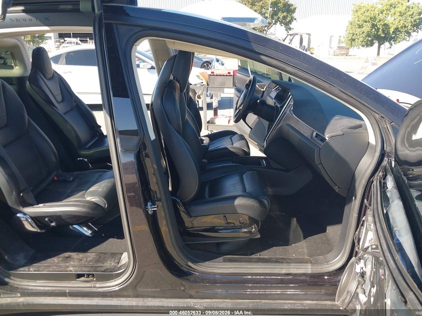 TESLA MODEL X 2016 VIN 5YJXCAE23GF013164