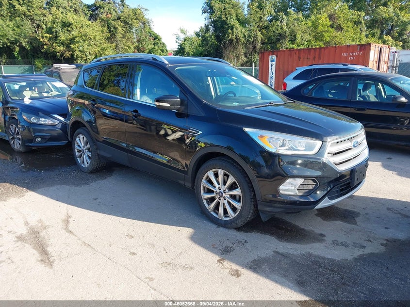 Vin: 1fmcu9jd5hud47735, lot: 46552189, ford escape titanium 2017 img_1