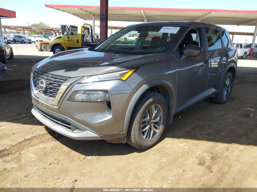 Vin: 5n1bt3aa8pc939359, lot: 46552192, nissan rogue s fwd 20232