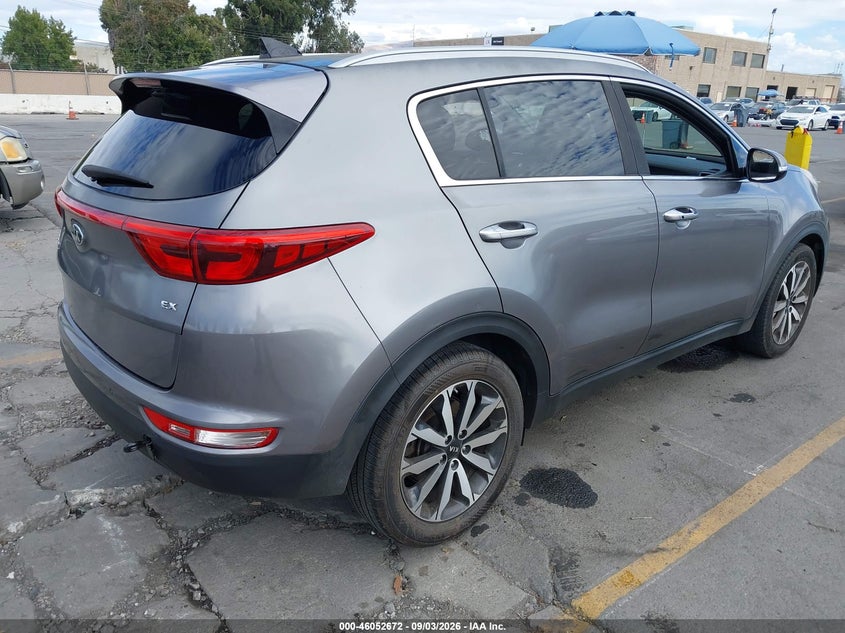 2017 KIA SPORTAGE auction photo 4