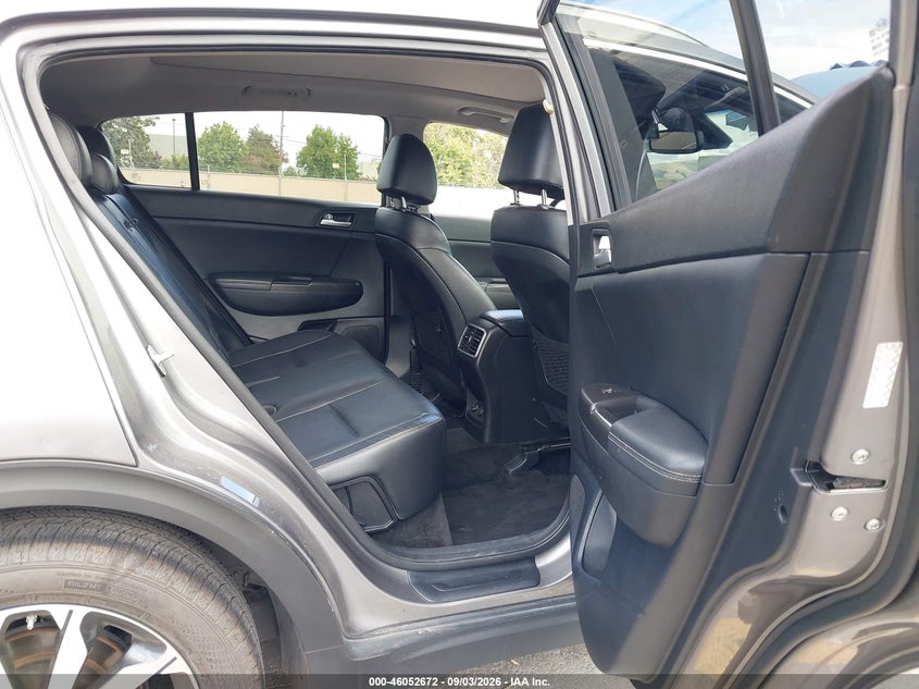 2017 KIA SPORTAGE auction photo 8