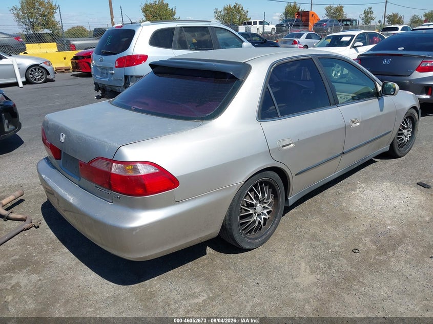 1999 HONDA ACCORD auction photo 4