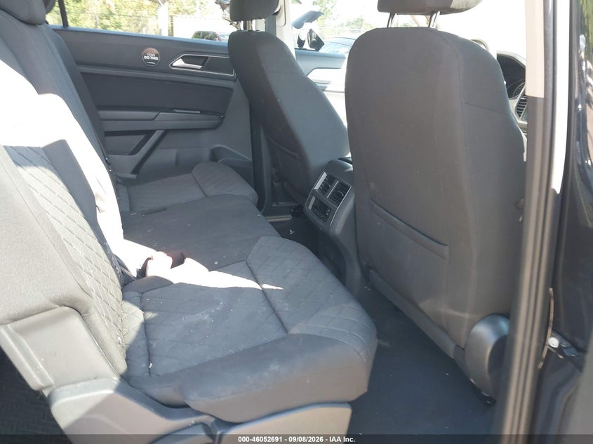 2019 VOLKSWAGEN ATLAS 3.6L V6 S · Фото 8