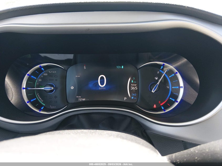 2018 CHRYSLER PACIFICA HYBRID auction photo 7