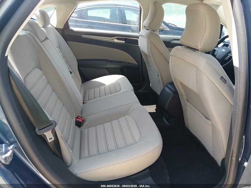 2018 FORD FUSION HYBRID auction photo 8