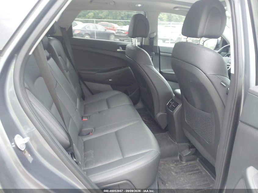 2017 HYUNDAI TUCSON auction photo 8