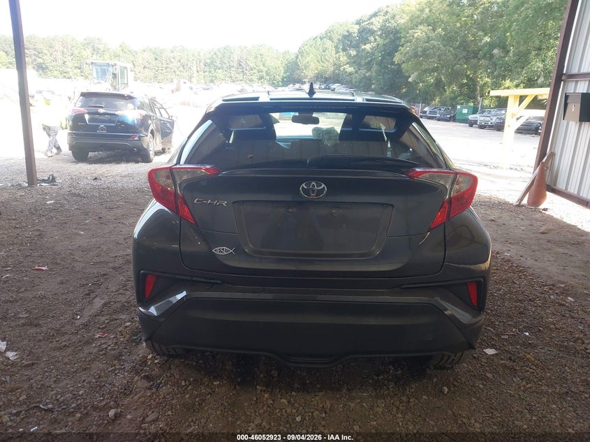 TOYOTA C-HR - zdjęcie 16