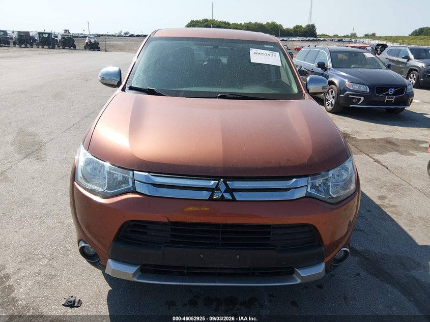 2015 MITSUBISHI OUTLANDER auction photo 6