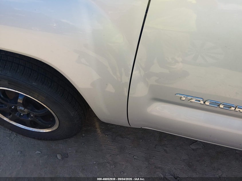 2008 TOYOTA TACOMA auction photo 6