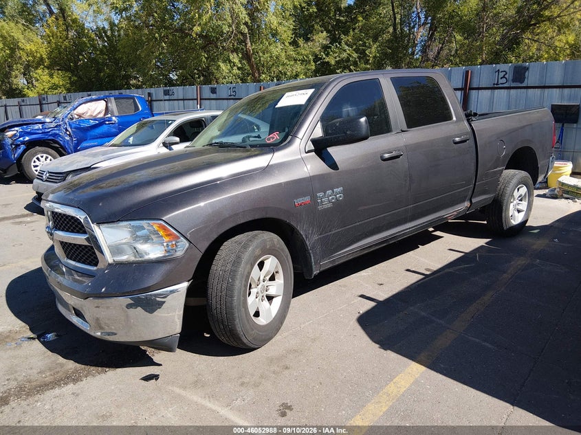 RAM 1500 CLASSIC - zdjęcie 2