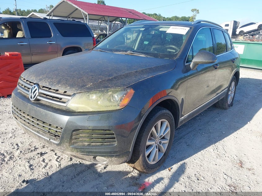 2014 VOLKSWAGEN TOUAREG auction photo 6