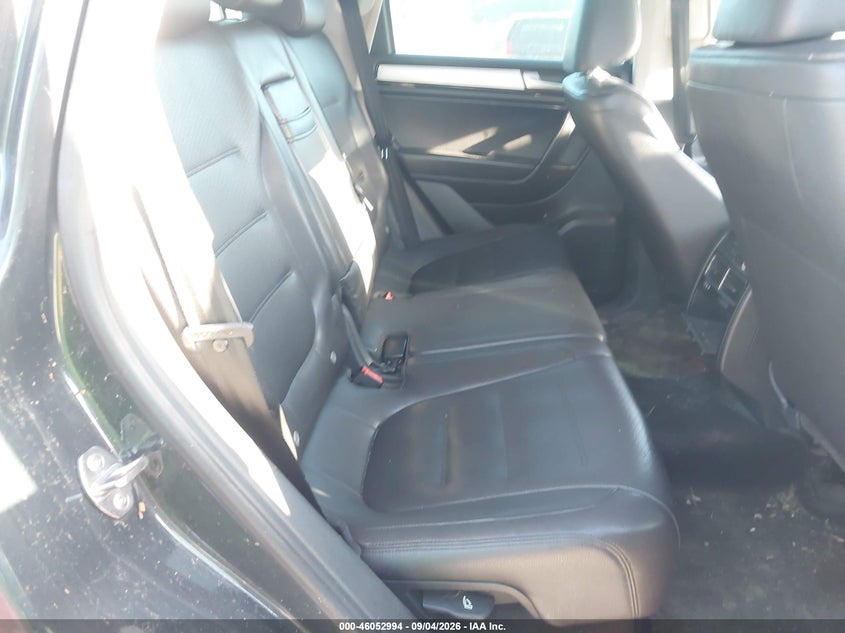 2014 VOLKSWAGEN TOUAREG auction photo 8