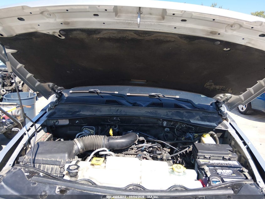2011 JEEP LIBERTY auction photo 6