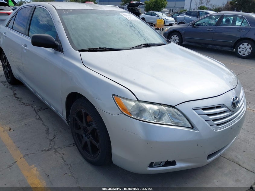 Фото 6 - TOYOTA CAMRY
