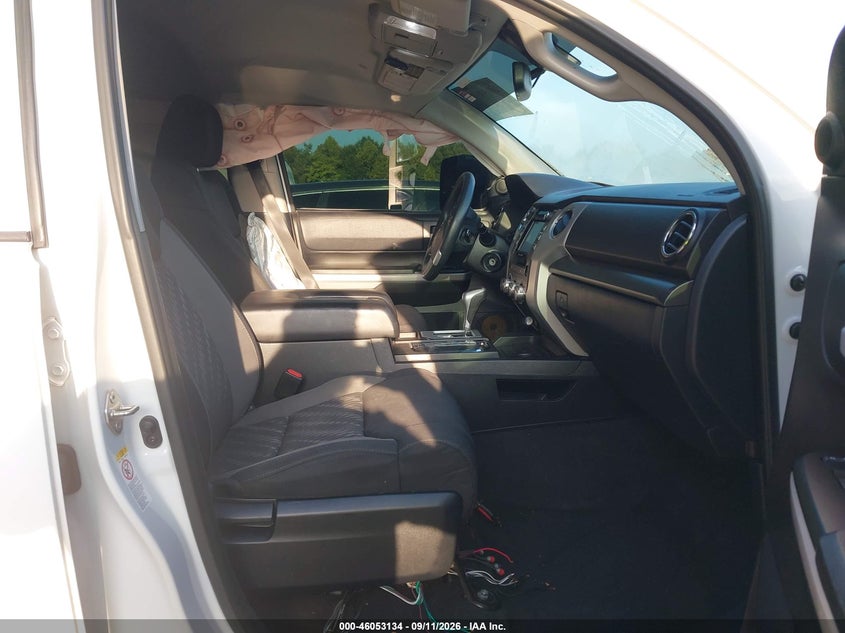 TOYOTA TUNDRA - zdjęcie 5
