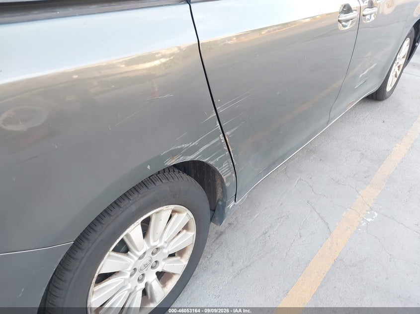 2012 TOYOTA SIENNA VAN 3.5L V-6 DOHC, VVT, REGULAR , 266HP