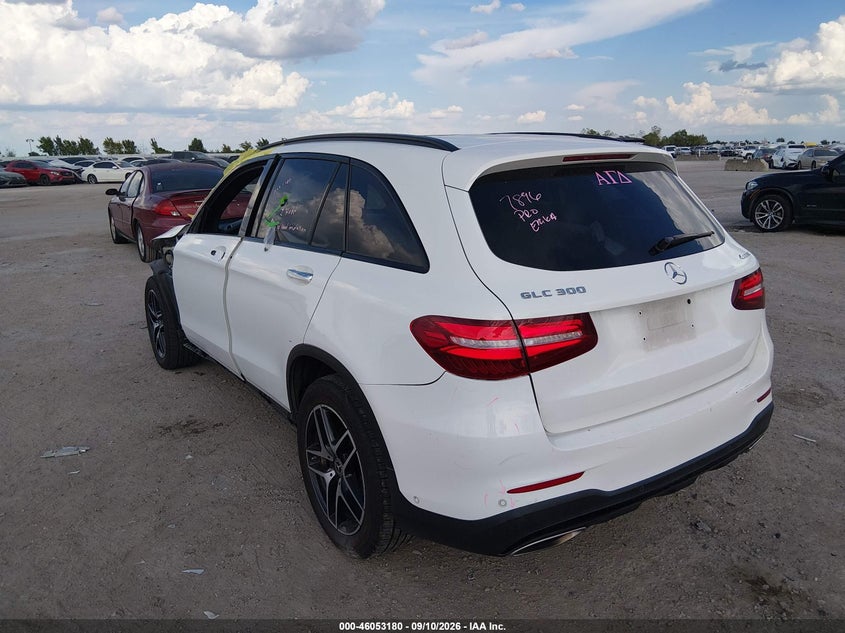 Vin: wdc0g4kb5kv152003, lot: 46552701, mercedes-benz glc 300 4matic 20193