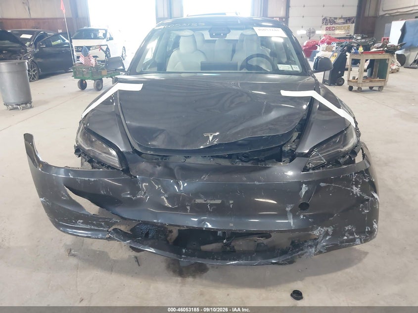 Фото 6 - TESLA MODEL 3