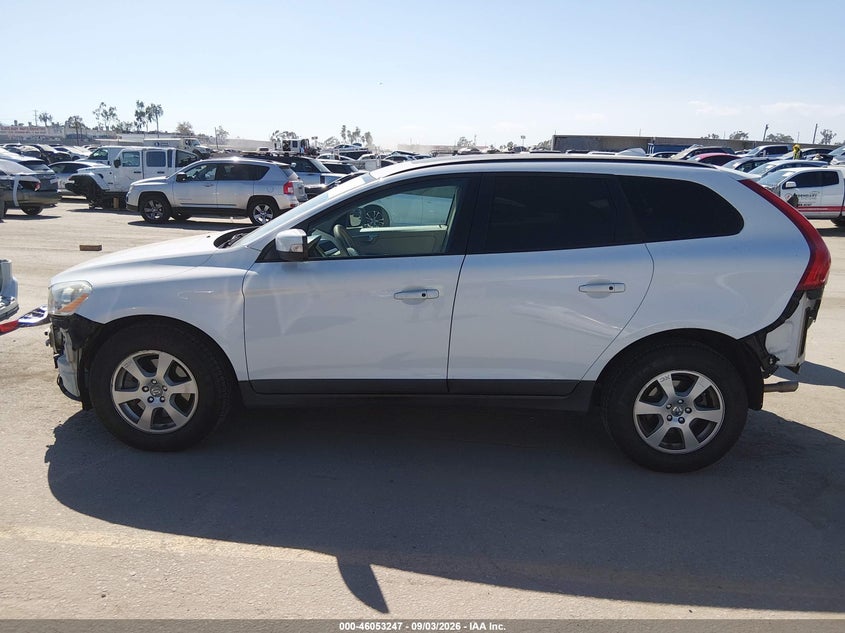 VOLVO XC60 2010 VIN YV4960DL2A2064067