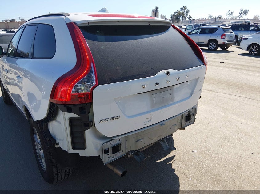VOLVO XC60 2010 VIN YV4960DL2A2064067