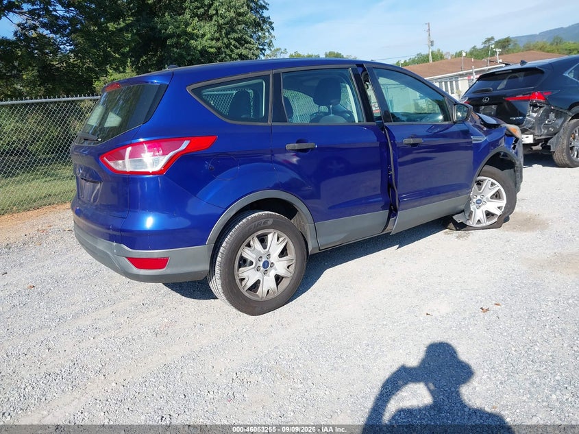 Vin: 1fmcu0f78fub57228, lot: 46552776, ford escape s 20154