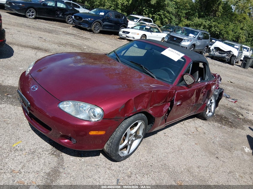 2003 Mazda Mx-5 Miata Cloth/Ls/Se/Shinsen, Левый бок, IAAI, VIN JM1NB353530313246 — фото 2