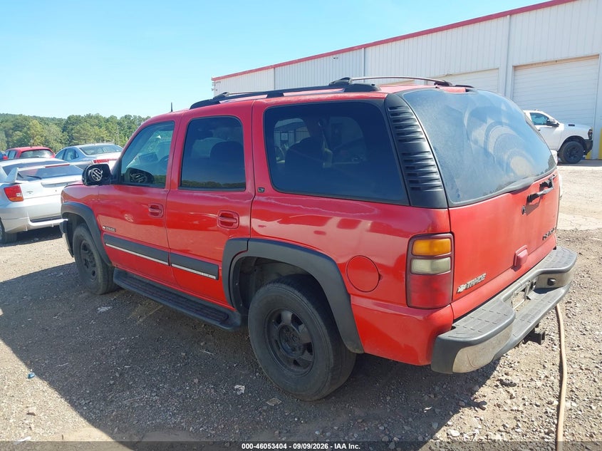 2002 CHEVROLET TAHOE auction photo 3