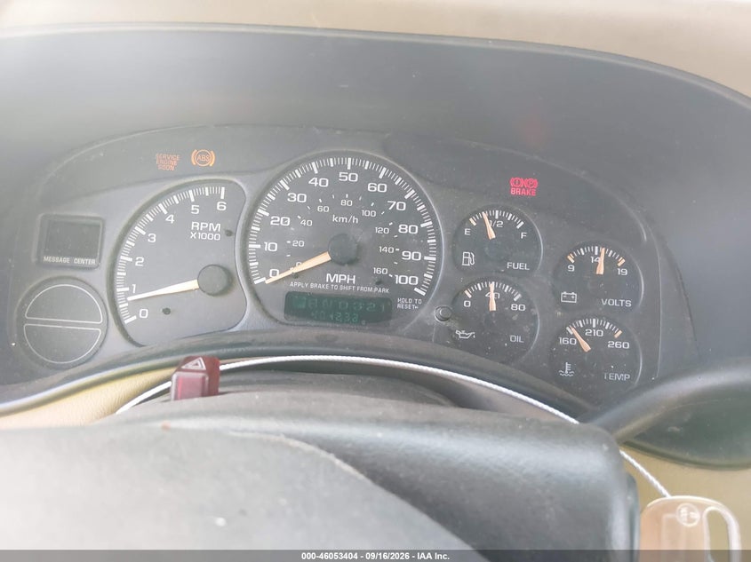 2002 CHEVROLET TAHOE auction photo 7