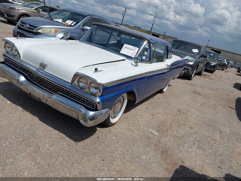 1959 FORD FAIRLANE 500 GALAXIE auction photo 2