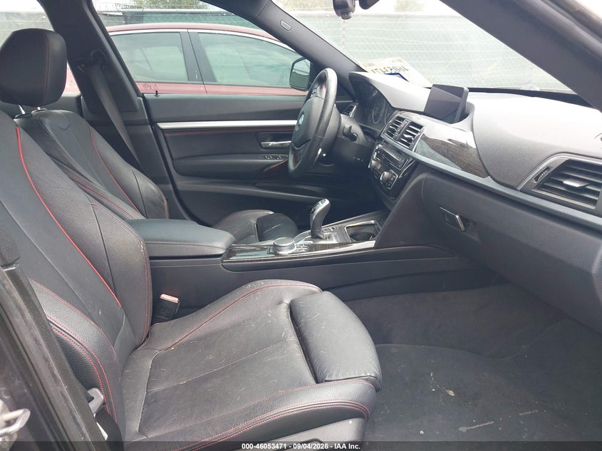 BMW 330I GRAN TURISMO - zdjęcie 5