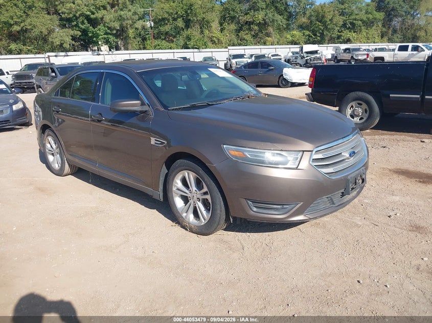 2015 FORD TAURUS auction photo 1