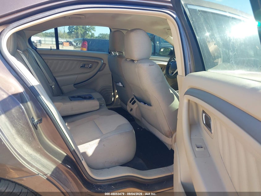 2015 FORD TAURUS auction photo 8