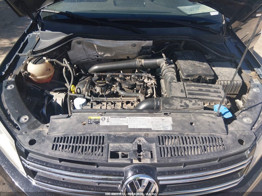 2016 VOLKSWAGEN TIGUAN S · Фото 10