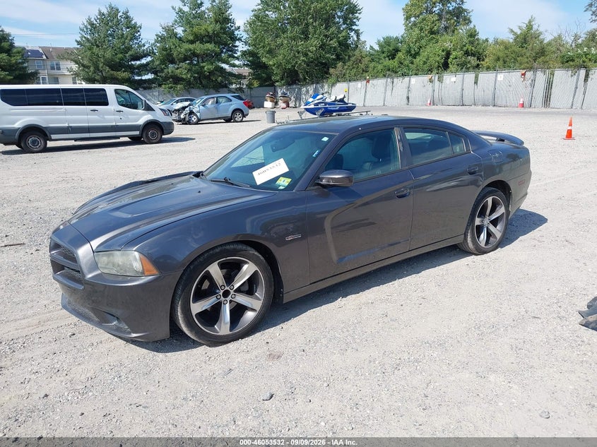 2014 Dodge Charger, Right Side, IAAI, VIN 2C3CDXHG5EH219894 — photo 2