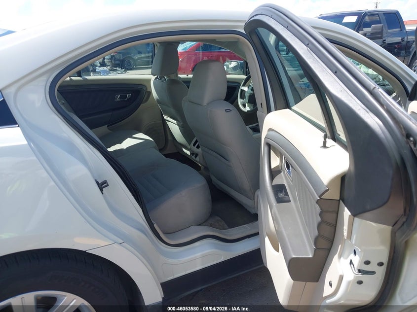 FORD TAURUS 2011 VIN 1FAHP2DW0BG157732
