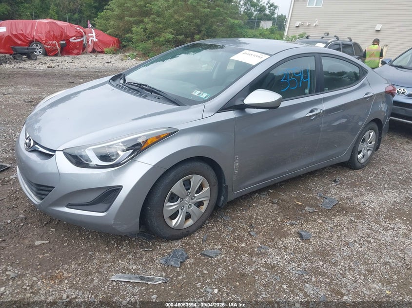2016 HYUNDAI ELANTRA auction photo 2