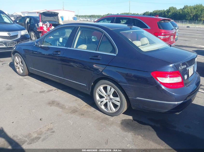 2011 MERCEDES-BENZ C 300 auction photo 3