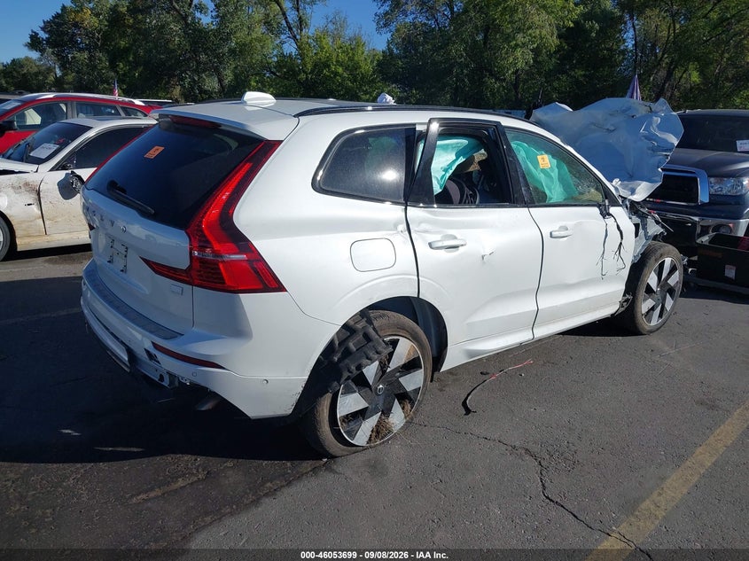Vin: yv4h60dl8r1755102, lot: 46553219, volvo xc60 recharge plug-in hybrid t8 plus dark theme 20244