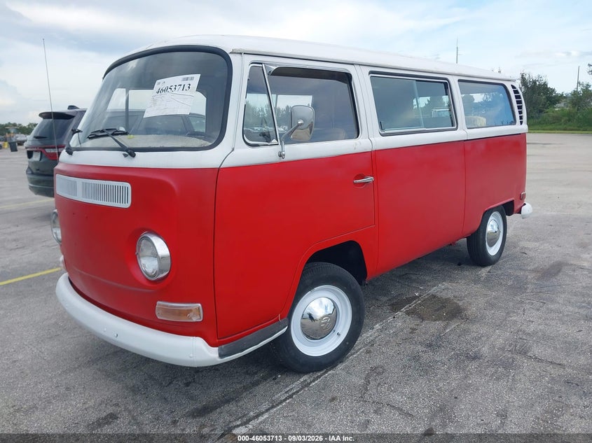 1970 VOLKSWAGEN BUS auction photo 2