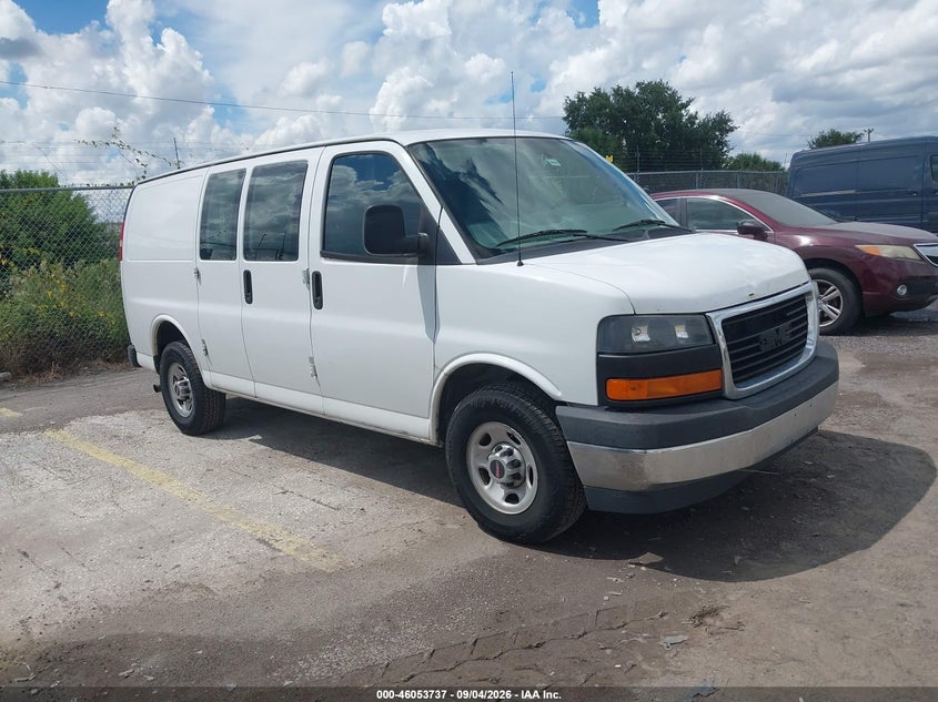 2017 GMC SAVANA 2500 auction photo 1