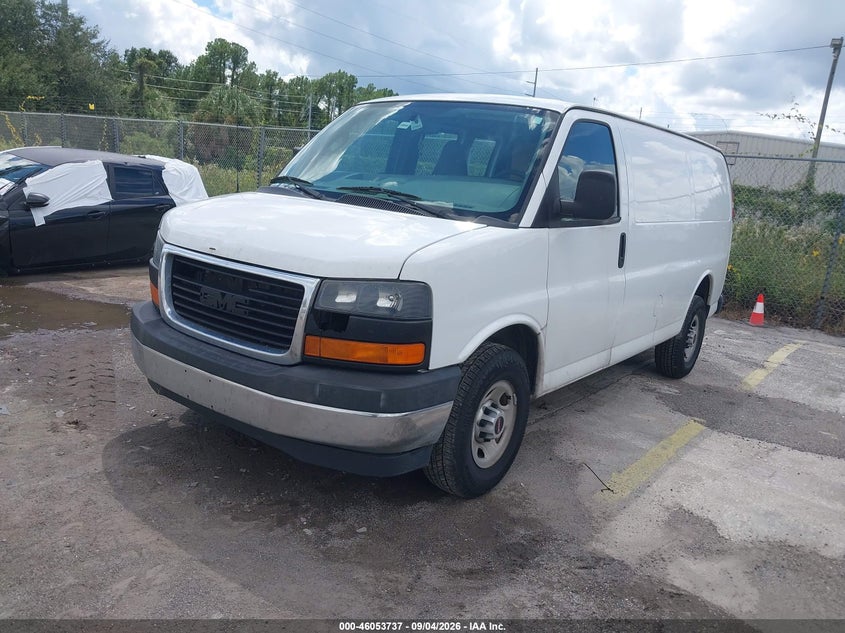 2017 GMC SAVANA 2500 auction photo 2
