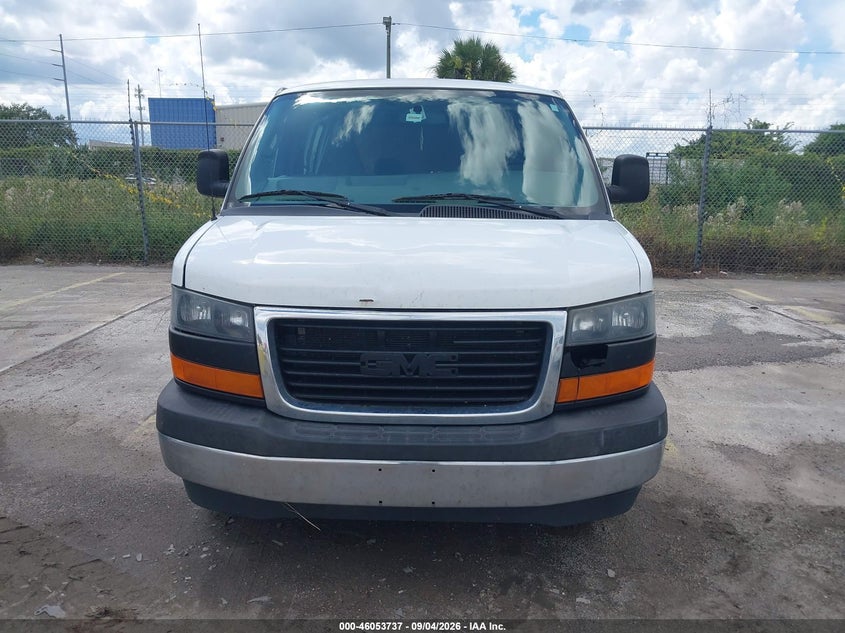 2017 GMC SAVANA 2500 auction photo 6