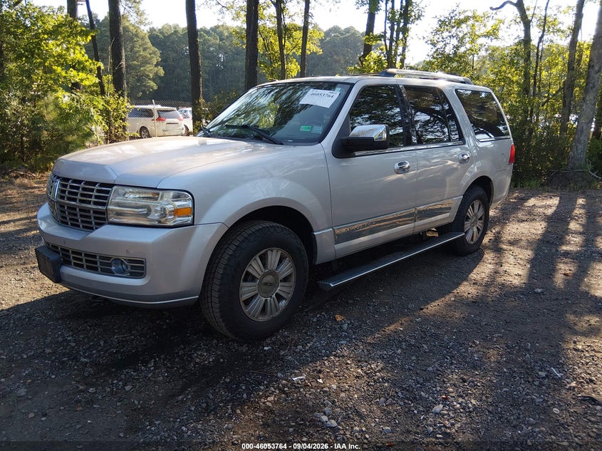 2014 LINCOLN NAVIGATOR auction photo 2