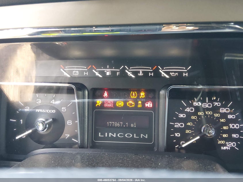 2014 LINCOLN NAVIGATOR auction photo 7