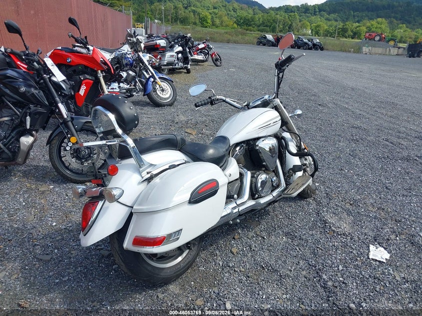 YAMAHA XVS1300 2009