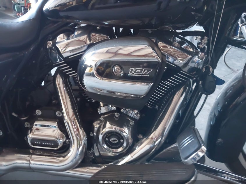 HARLEY-DAVIDSON FLHX 2019