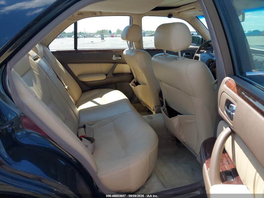 1997 INFINITI Q45 auction photo 8