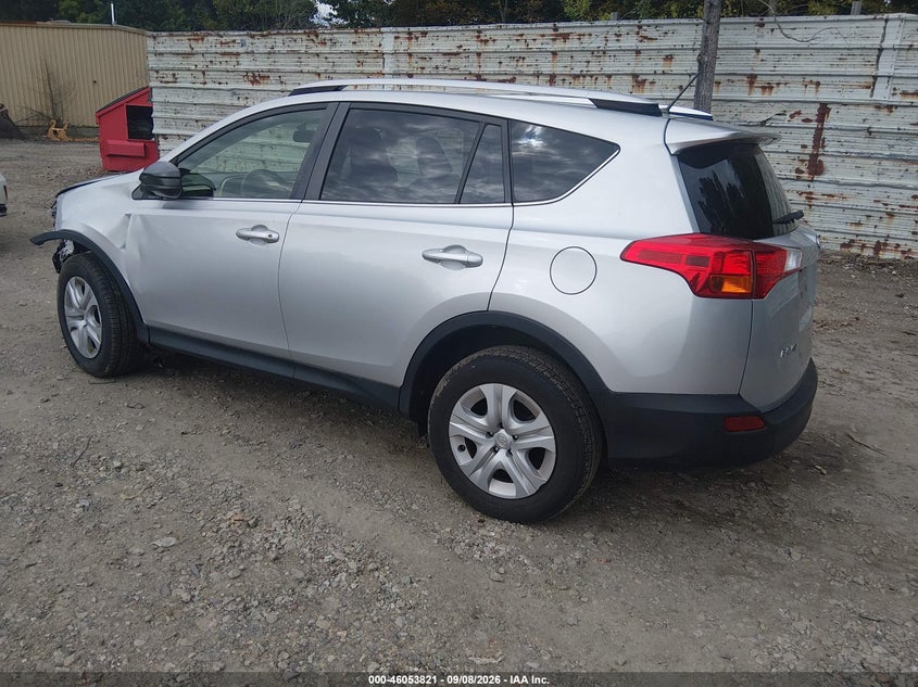 Vin: jtmbfrev6fd146825, lot: 46553342, toyota rav4 le 20153